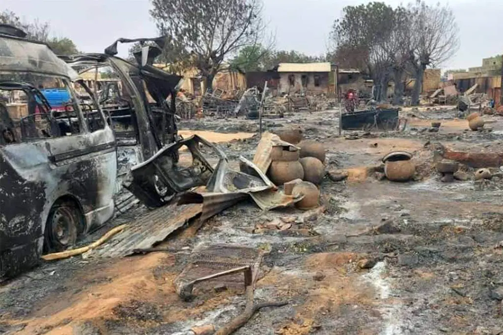 نذر الحرب في الفاشر …هل يمكن نزع فتيل الانفجار؟ – في خضم الحرب المدمرة التي تدور حاليا، يتابع السودانيون عامة وسكان دارفور