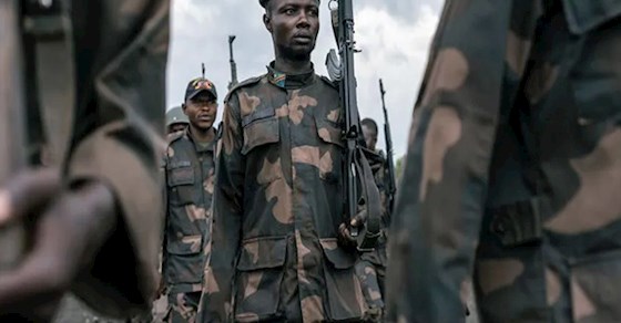 محكمة عسكرية في كنشاسا  تصدر حكماً بإعدام ٣٧ متهماً في المحاولة الإنقلابية – قال  رئيس المحكمة العسكرية في كنشاسا  الرائد فريدى غهومى أن المحكمة العسكرية