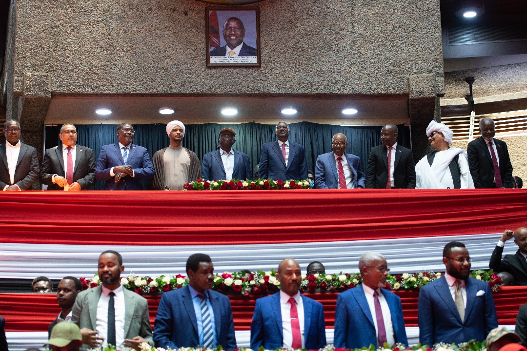 د. صندل يكتُب : التوقيع على ميثاق السودان التأسيسي هو خطوة كبيرة نحو تغيير السودان إلى الأبد – تفاعلت قطاعات كبيرة وعريضة من الشعب السوداني، ممثلة في عدد من ولايات